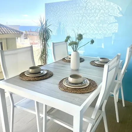 Fantastic In The Wave Just Steps From Carvajal - Pool And Free Parking Fuengirola