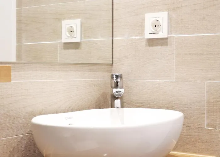 Апартаменты Fantastic In The Wave Just Steps From Carvajal - Pool And Free Parking